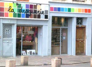 ラ・ドログリー　パリ本店